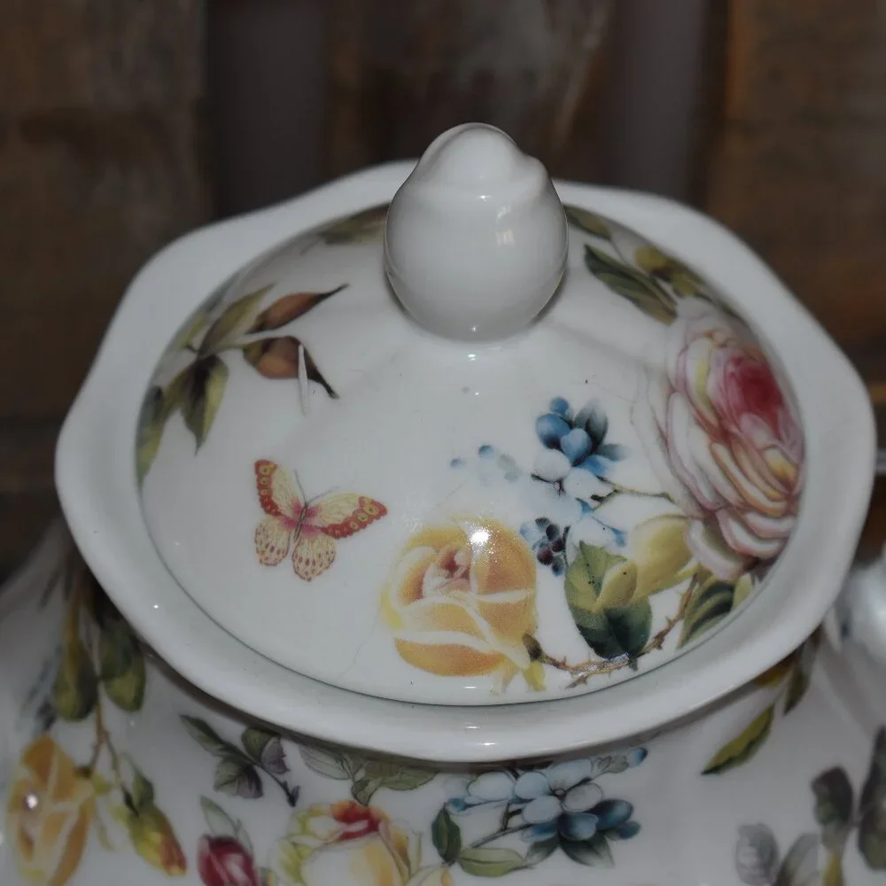 Kent Pottery Floral Rose Flower Garden Porcelain Country Cottagecore Teapot